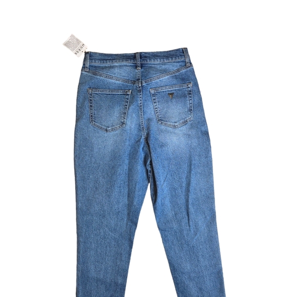 Guess Ultra High Rise Straight Leg Womens Denim Size 27. NWT - Picture 2 of 7